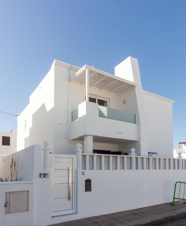 Luxury Beach Apartments Diama Playa Honda  Bagian luar foto